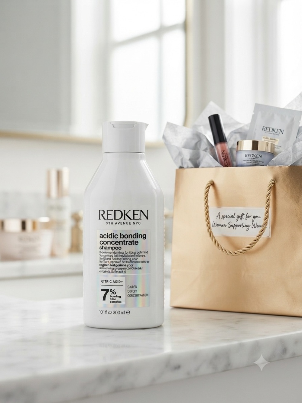 Redken Acidic Bonding Concentrate Shampoo & Free beauty Gift Bag 🎁